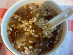 -洪霞餐馆·川菜·鲜货现炒(两江春城店)