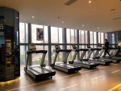 -银吉姆健身(恒隆馆)