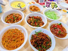 -笨罗卜浏阳菜馆(太平街店)