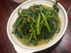 -兴记菜馆
