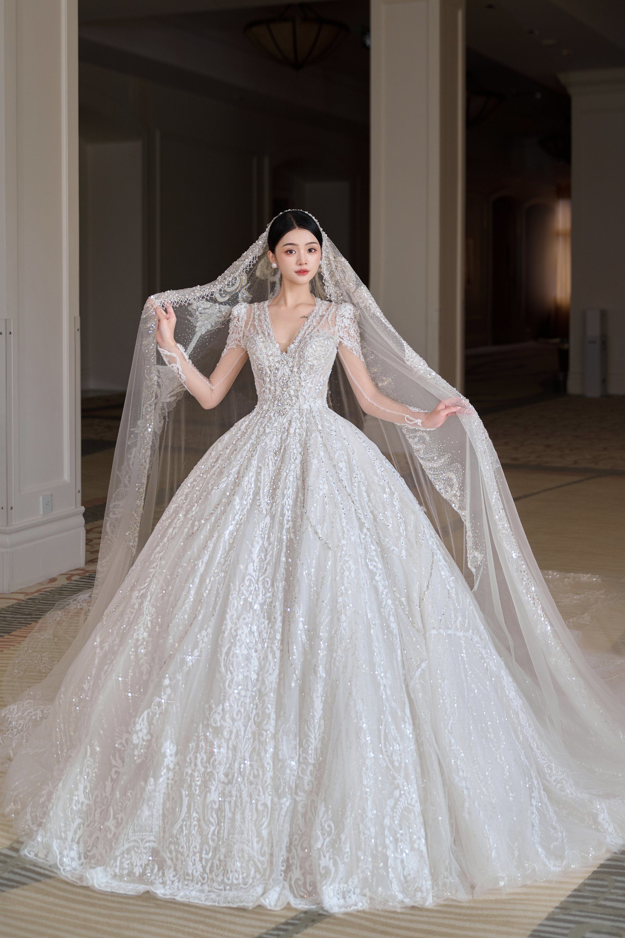 原来主纱配大拖尾头纱这么绝绝子