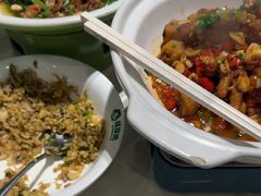 -绿草地·湘菜(7mall店)