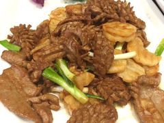 -闫府私房菜·百年鲁菜(恒隆店)