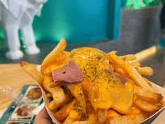 -纽约薯条(世豪广场店)