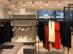 -COS(月星环球港店)