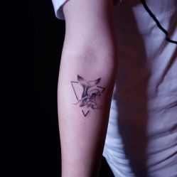 -椿树下·Tattoo纹身工作室