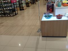 -永旺黄岛购物中心