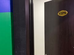 -尤尼克斯羽毛球主题馆
