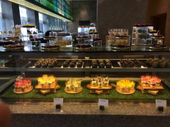 面包甜点陈列柜-解放碑威斯汀酒店-知味国际美食餐厅