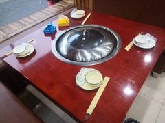 -哈尔滨东北铁锅炖(都督街店)