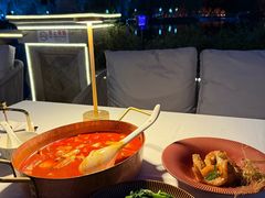 -沿途四季·云南菜·诗酒茶(蓝色港湾店)