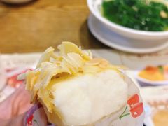 杏片炸鲜奶-赏点粤式点心(广州塔店)