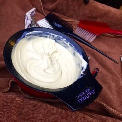 -塞巴斯汀SEBASTIAN专业美发店