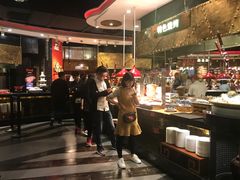 -四海一家自助餐(益田假日广场店)