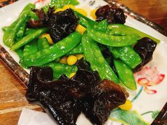 -清真·玛丽亚新疆菜主题餐厅(浙江中路店)