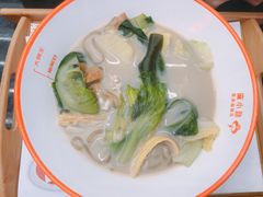 -麻小劲菌汤麻辣烫(体育西路店)