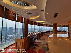 靠窗位-景瀚大酒店-揽景阁旋转餐厅