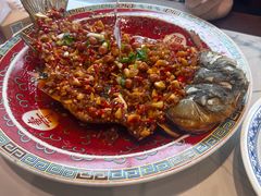 首创酥脆油浸鱼-南昌大饭店·非遗南昌菜(万寿宫店)