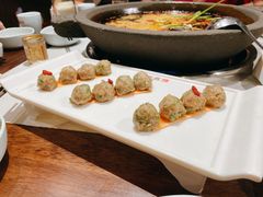 -憨石匠鲜菜火锅(沙坪坝融汇温泉店)