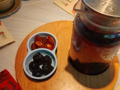 -肥肥虾庄·金牌油焖大虾(沙湖店)