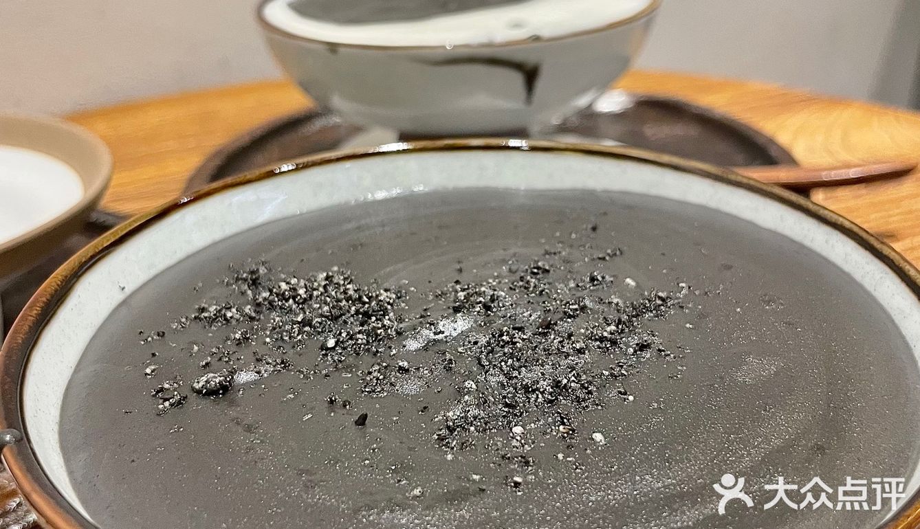 正儿八经现磨芝麻糊🥣快带你的笨蛋闺蜜来