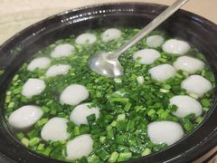 韭香鱼丸汤（每桌必点菜&nbsp;）-一丰园鱼馆