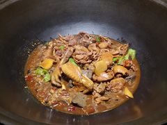 -挂旗柴锅鸡(蚌山区嘉年华店)
