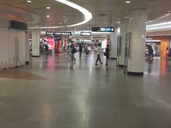 -公园前(地铁站)