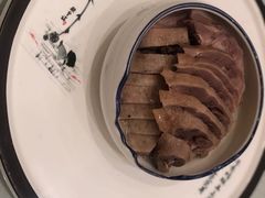 -南京双门楼宾馆(盐仓桥地铁站阅江楼店)