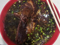 -小龙大肉面馆