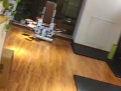 -悦耐私教健身馆(保利中心店)