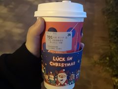 -瑞幸咖啡(中环国际广场店)