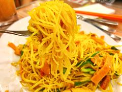 星洲炒米粉-金华冰厅