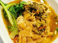 -双燕楼·手工馄饨·汤面小吃(世纪汇店)