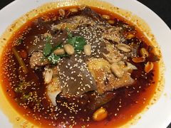 -万重锦·人文川菜馆(骡马市店)