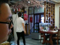 -青瓦餐厅·生鱼片·韩园烤肉(西塔店)