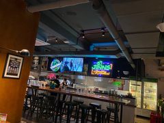 -JINNS锦时 steak&pizza(浸信会礼拜堂旧址店)