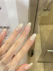 -LISSOM莉森 Nail ·美甲美睫原创定制店