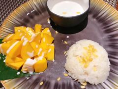 芒果糯米饭-南妈stay·泰国料理