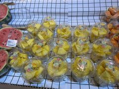 -盒马鲜生(丁香国际店)