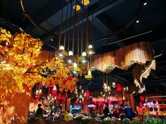 -老滇山寨•云南特色菜•地方菜•民族风情歌舞表演(金碧店)