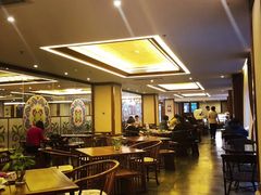 -大佛寺高级素食自助餐厅