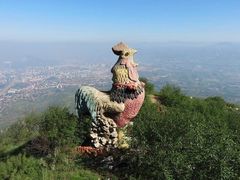 -鸡鸣山旅游风景区