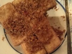-Cuc Gach Quan Restaurant