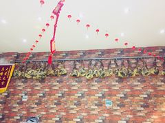 -阿婆情腊排骨火锅(金虹路店)