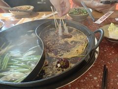 -赵美丽·重庆社区火锅·直营店(火车东站·中豪国际店)