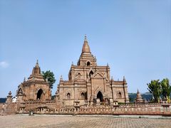 -一寨两国风景区