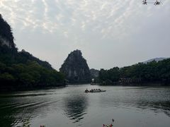 -星湖旅游景区七星岩