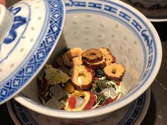 -巴四老城区炭火蛙锅(张江店)