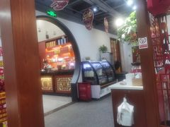 -乡土黄·鲜牛肉火锅·小龙虾(兴业街店)